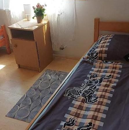 Hotel Badacsonyi Pihenes Privat Berlemeny à Bytom Extérieur photo